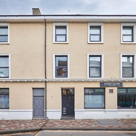 Host & Stay - Clarendon Apartments Редкар Екстер'єр фото
